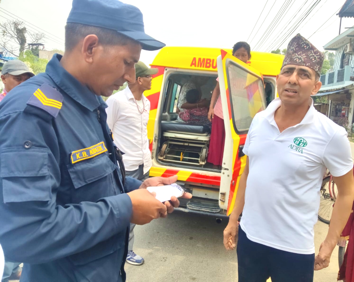 स्कुटीकोको ठक्करबाट दुई बालबालिका घाइते